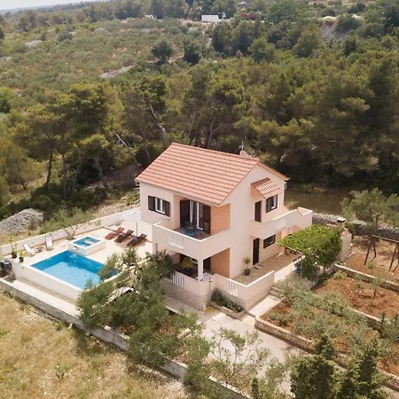 Tanja * סוטיבאן